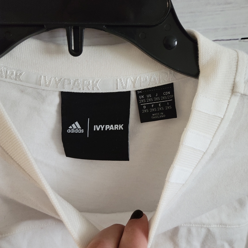 Ivy Park 2XS Heart Short Sleeve Tee - Picture 3 of 6